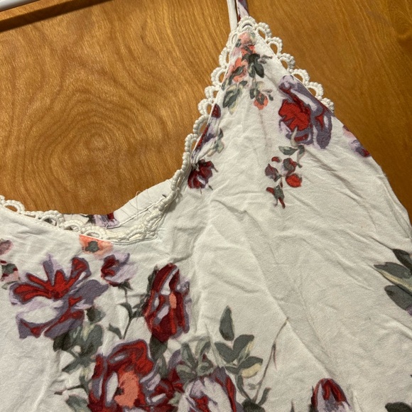 Maurices Floral Lace Tank Top - White and Red - Picture 5 of 6